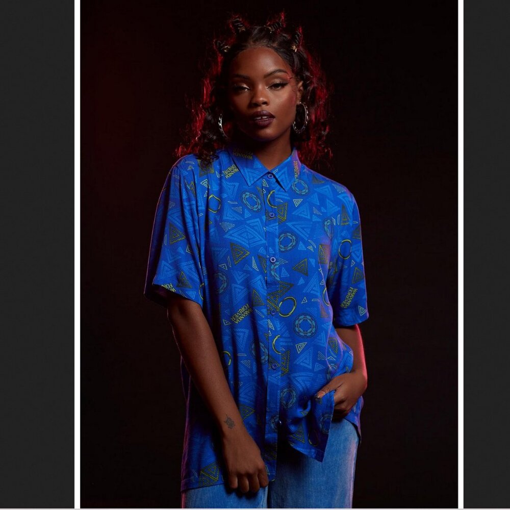 NWT Her Universe Marvel Black Panther: Wakanda Forever Nakia Woven Button-Up